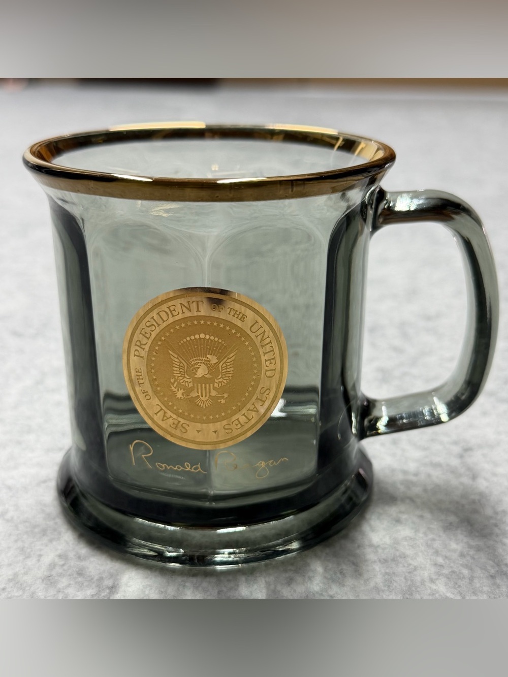Ronald Reagan Vintage Coffee Mug Glass Gold Presidential Seal Gold Rim Cup